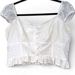 Hollister L eyelet top Cropped Cottagecore Milkmaid Ruffle Fairy Core Blouse